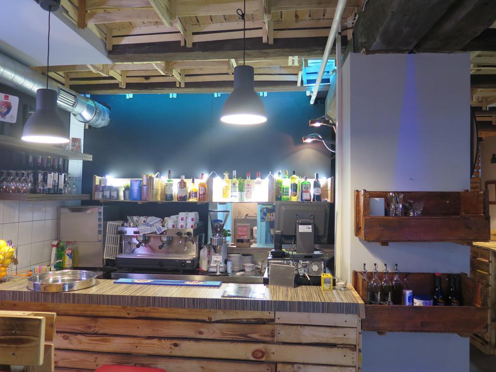 My Way Hostel Zagreb Bagian luar foto